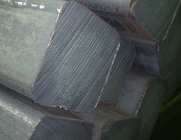 Поковка конструкционная квадратная 40ХН 160 мм ГОСТ 8479-70 фото