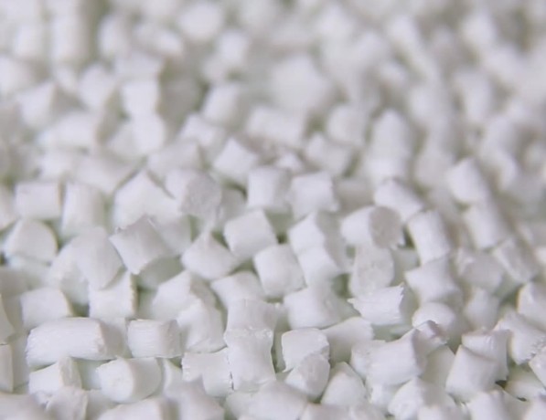 Полиамид гранулированный стеклонаполненный литьевой ПА 6-130-КС ОСТ 6-11-498-79 фото