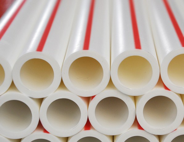 Полипропиленовая труба белая PP-R PN16 12 мм ГОСТ 32415-2013 фото