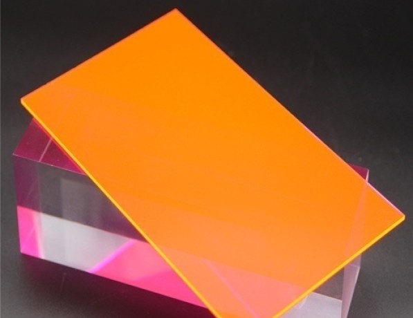 Полистирол лист оранжевый 2х2000х3000 мм ГОСТ 20282-86 фото